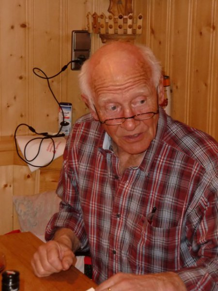 Huette Faustball