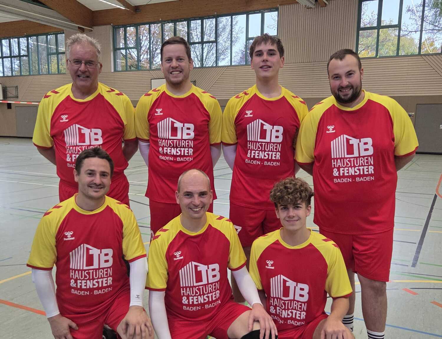 Faustballmannschaft TV Oberndorf Halle 2025/26