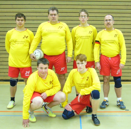 Faustball: Erster Spieltag Bezirksliga
