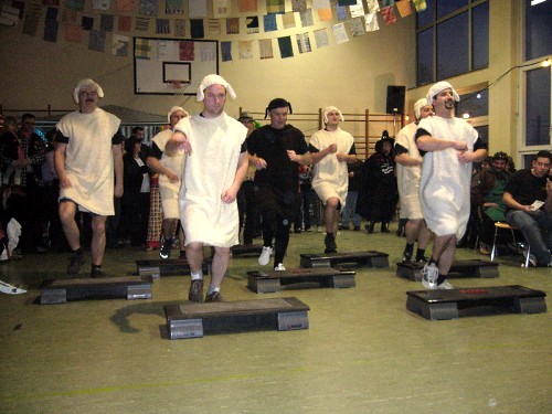 Narrenbaumstellen der Riedelwieble