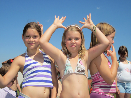 Wasserspaß auf dem Sportplatz ein voller Erfolg!