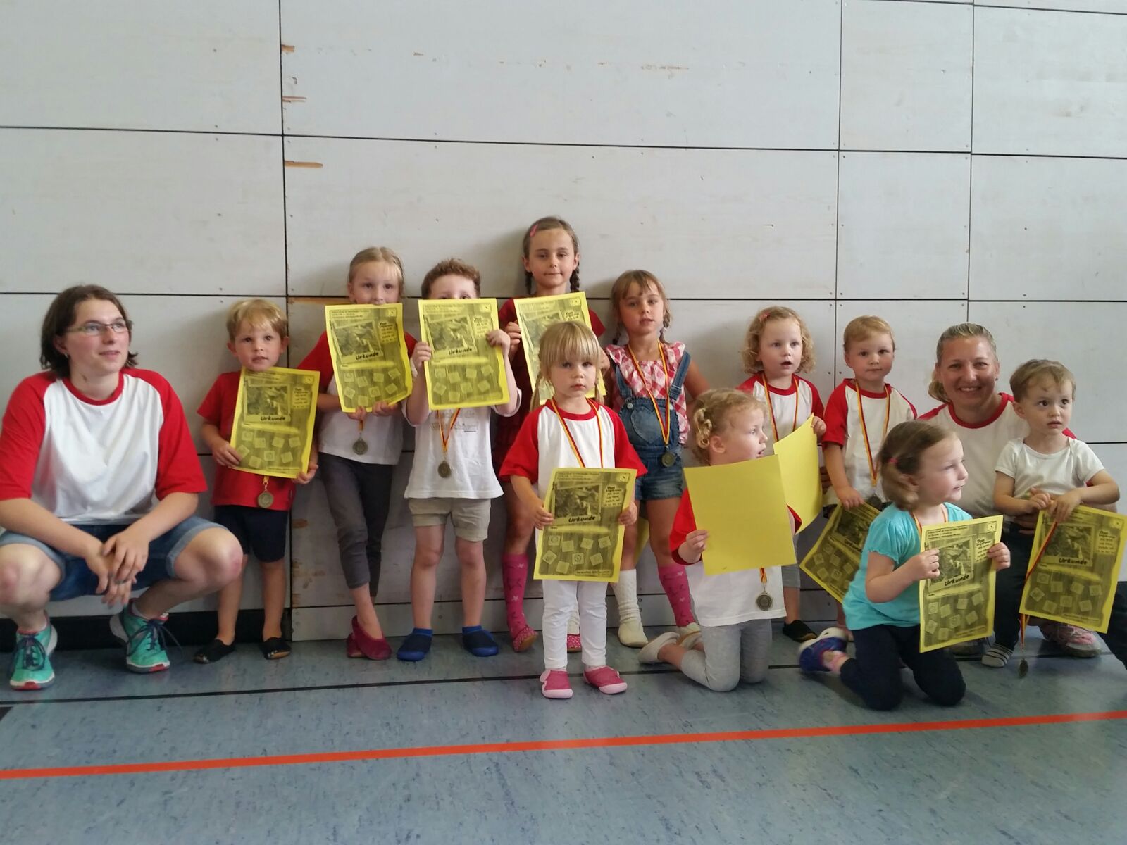Eltern-Kind-Kleinkinder Turnfest