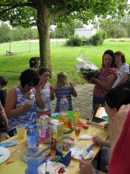 Kleinkinderturnen Abschlussgrillen