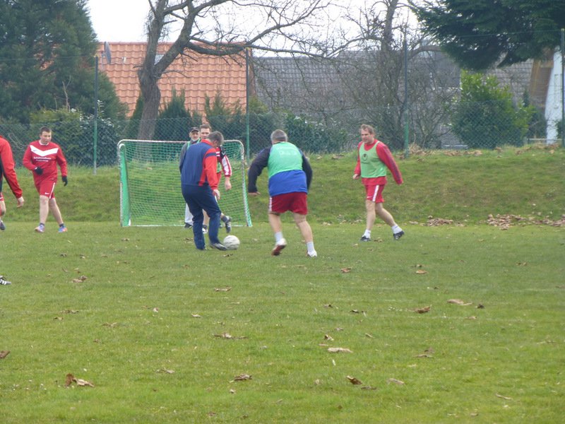Faustball Trainingsauftakt