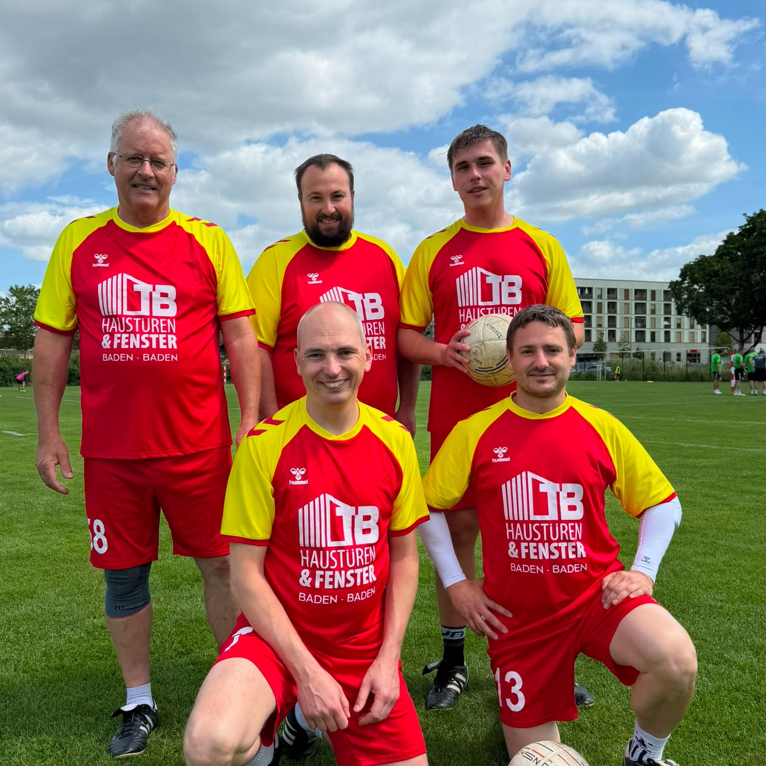 Faustballer mit ausgeglichenem Punktekonto zum Start in die Landesliga